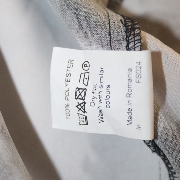 River Island Elegant Formal Shorts US 14 - Picture 5 of 5